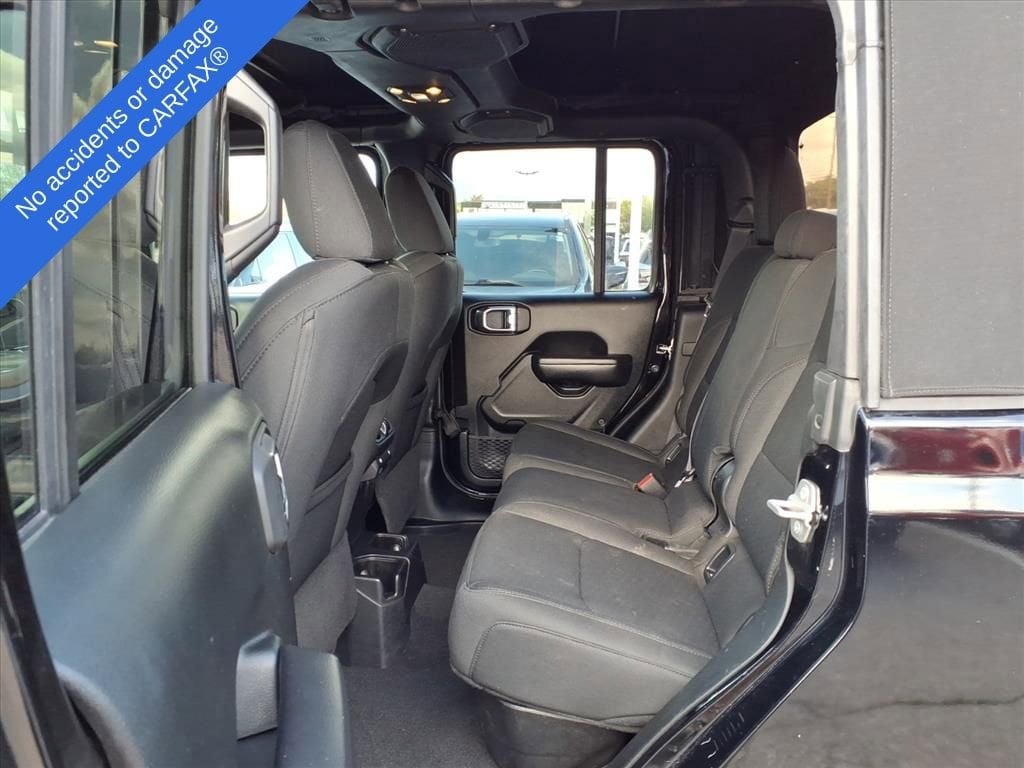 Thumbnail: 2020 Jeep Gladiator - 11