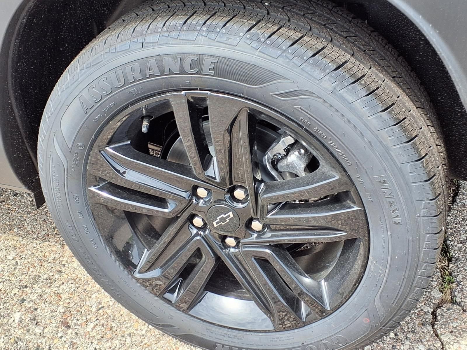 Thumbnail: 2026 Chevrolet Trax - 7