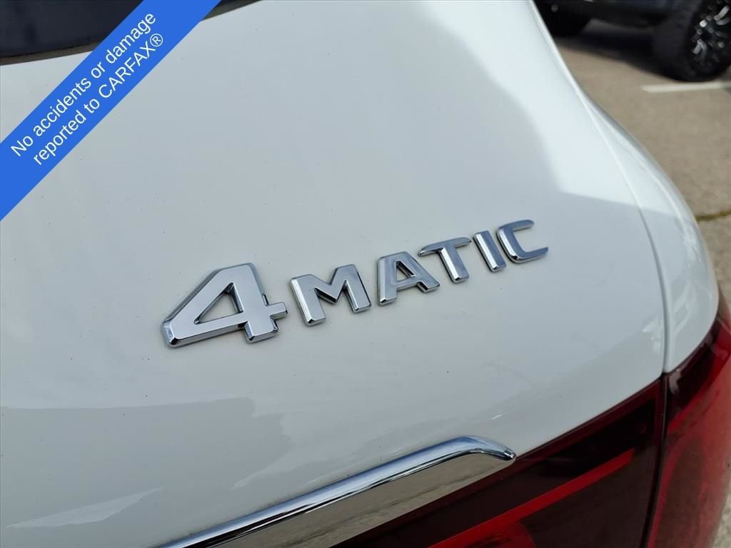 Thumbnail: 2022 Mercedes-Benz GLC - 9