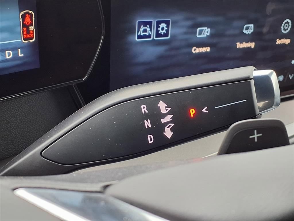 Thumbnail: 2026 Chevrolet Traverse - 16