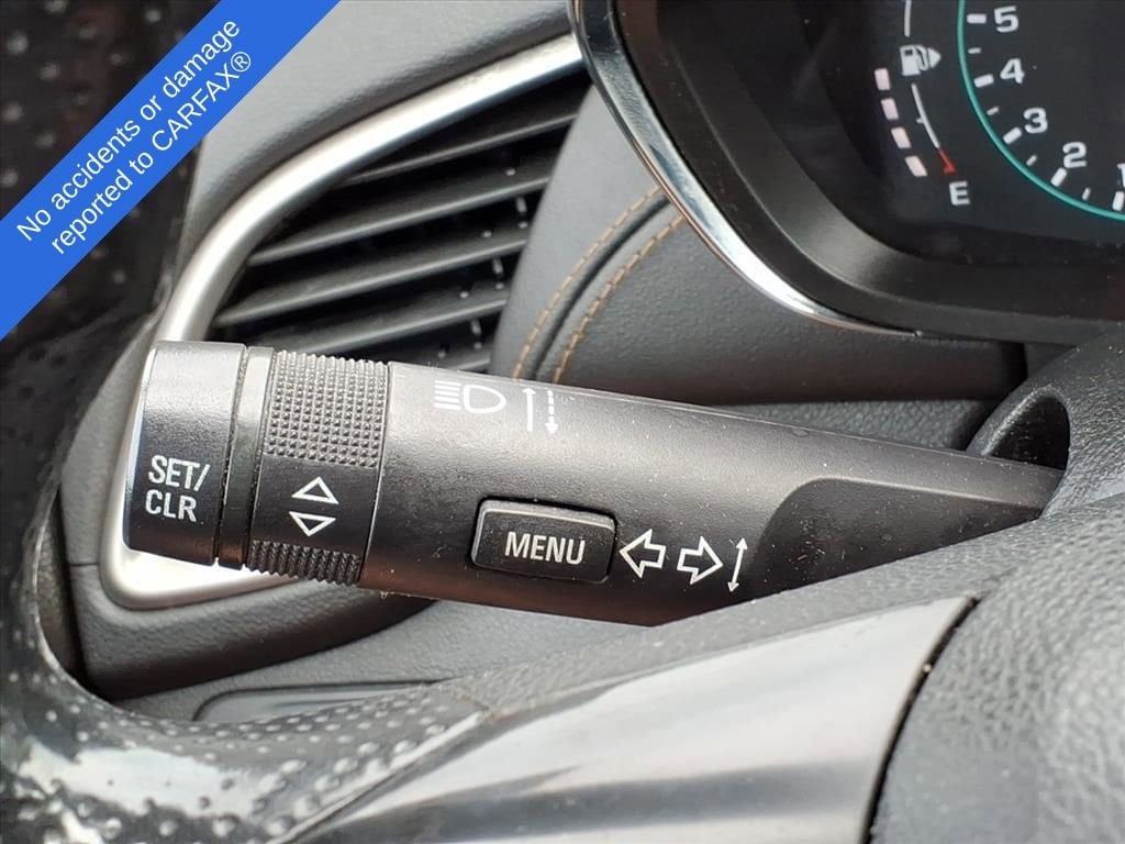 Thumbnail: 2018 Chevrolet Trax - 22