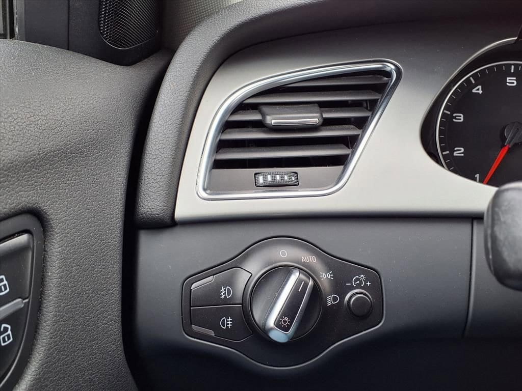 Thumbnail: 2012 Audi A4 - 27