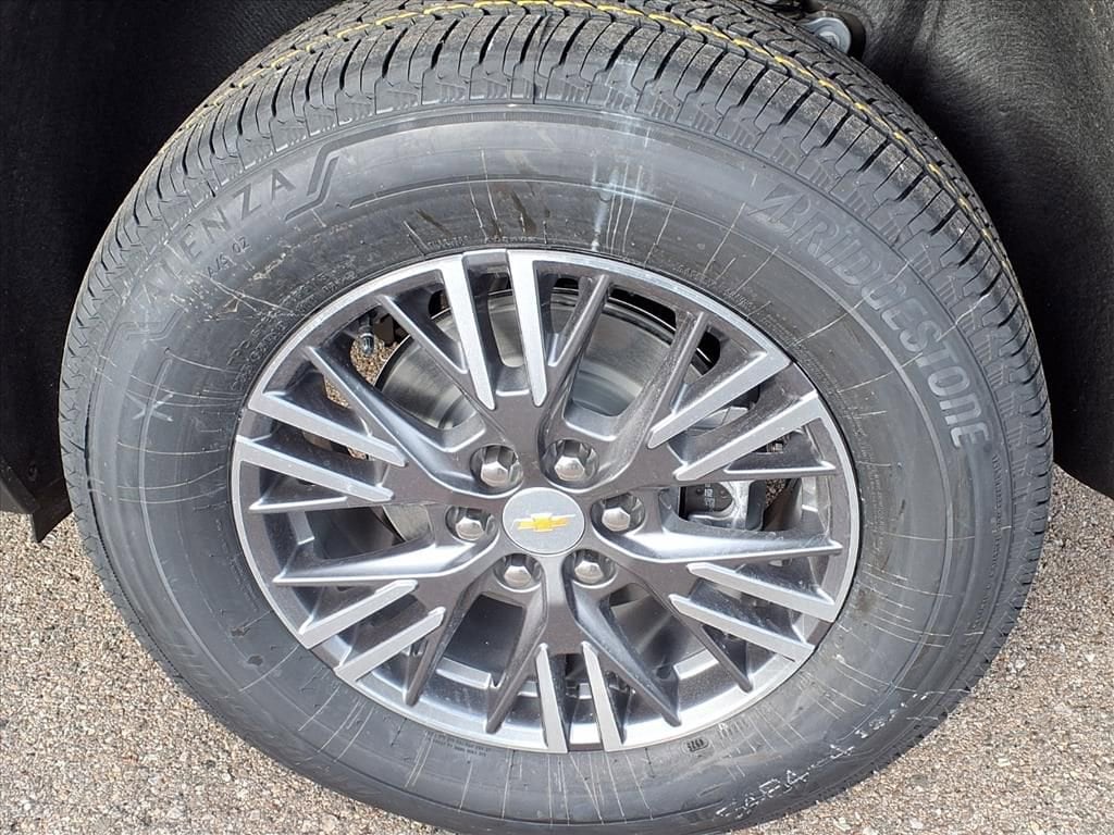 Thumbnail: 2026 Chevrolet Traverse - 7