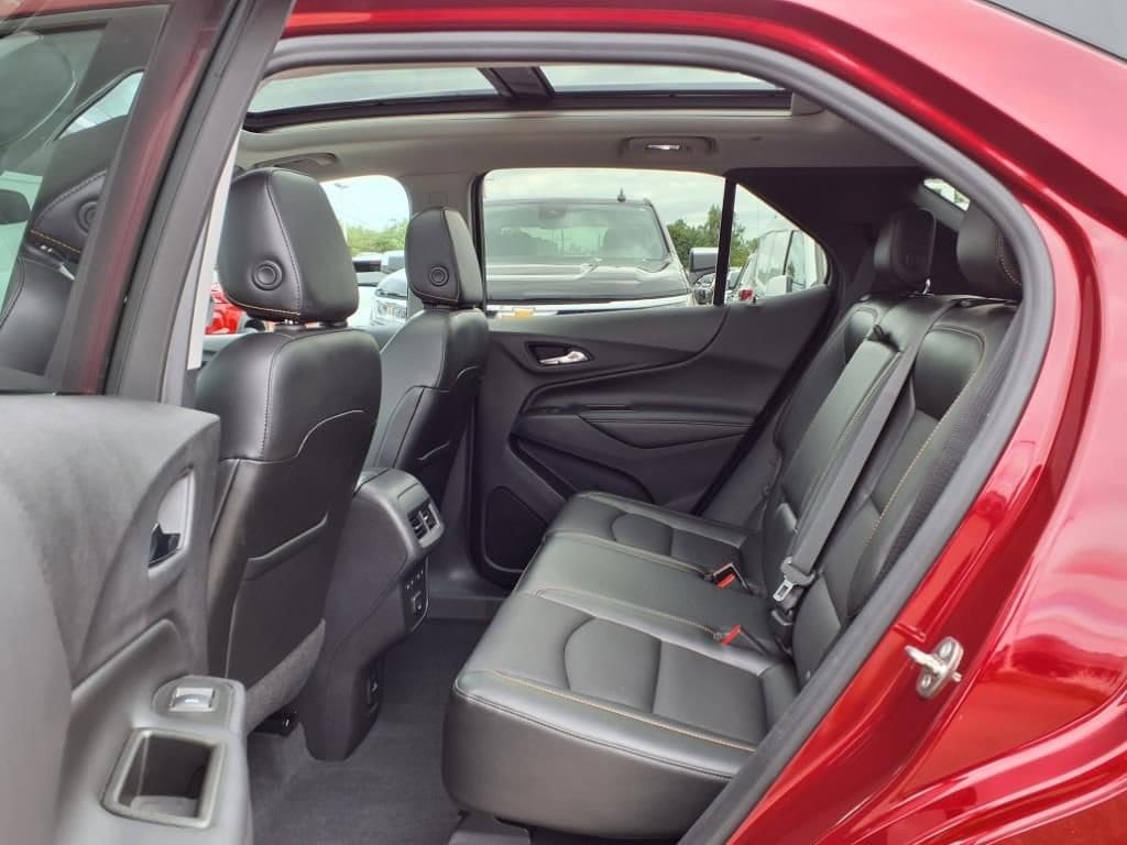 Thumbnail: 2020 Chevrolet Equinox - 11