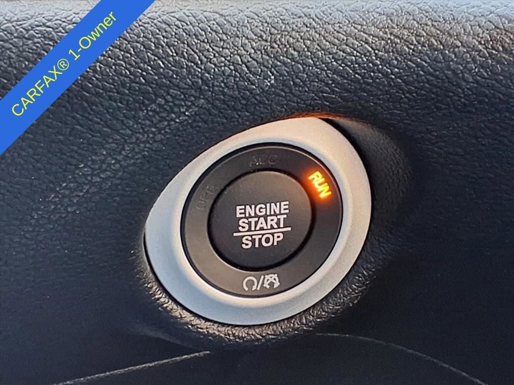 Thumbnail: 2026 Chrysler Pacifica - 26