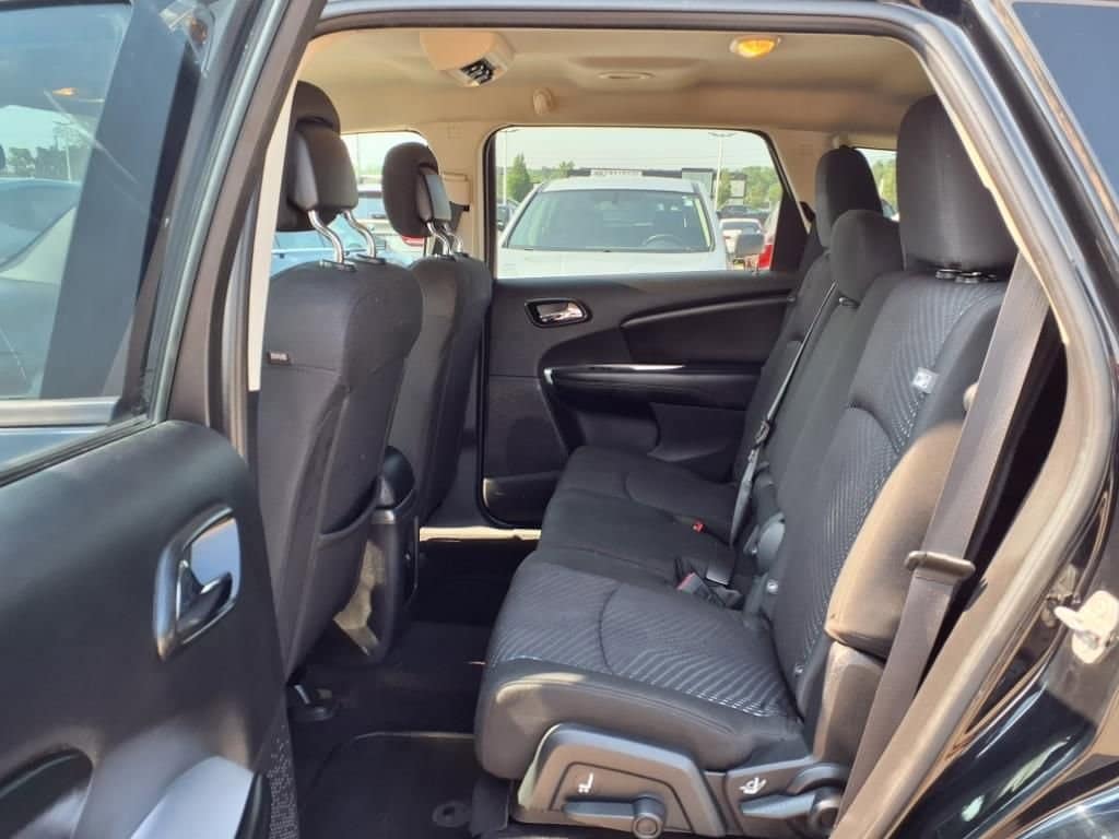 Thumbnail: 2016 Dodge Journey - 11