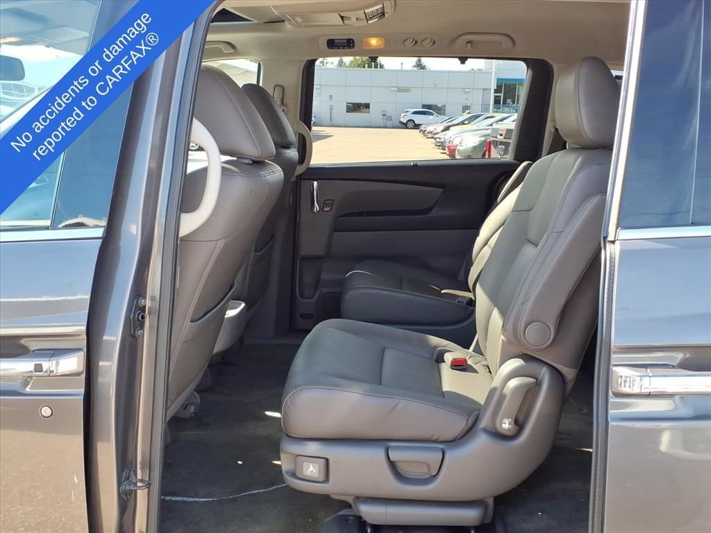 Thumbnail: 2015 Honda Odyssey - 10