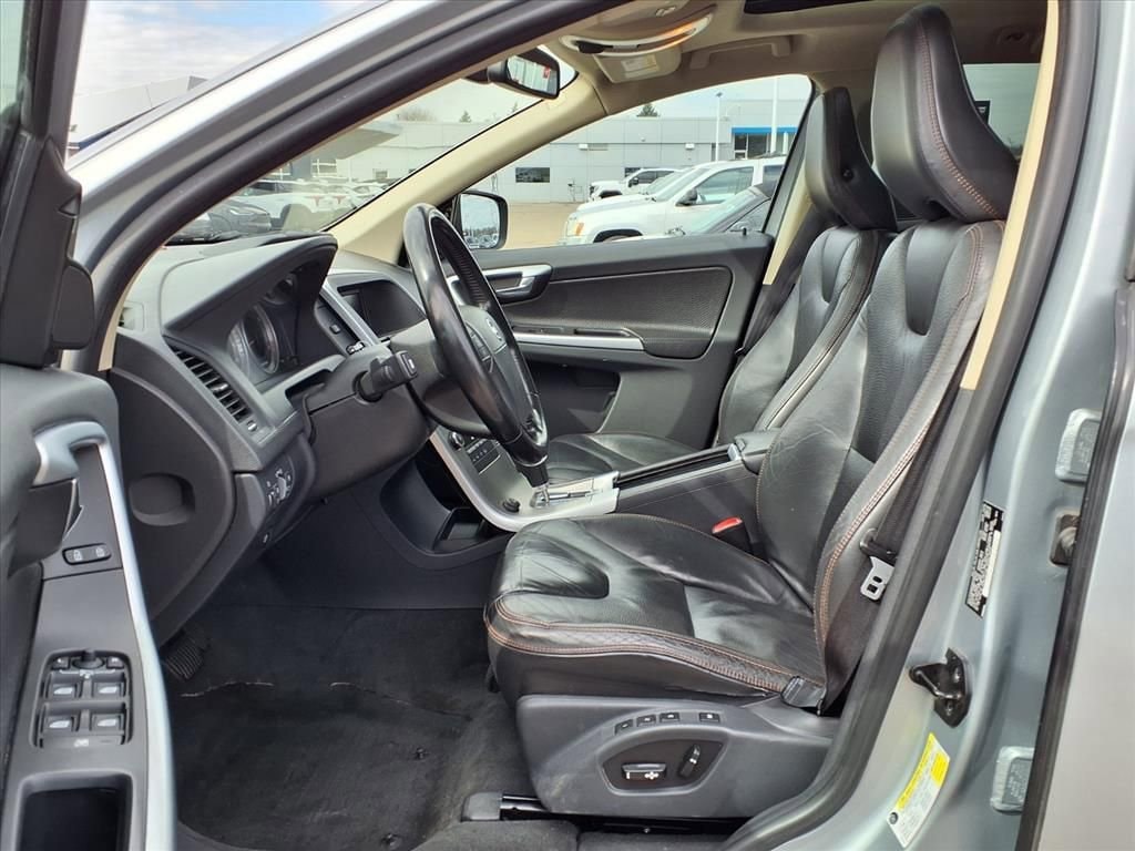 Thumbnail: 2010 Volvo XC60 - 18