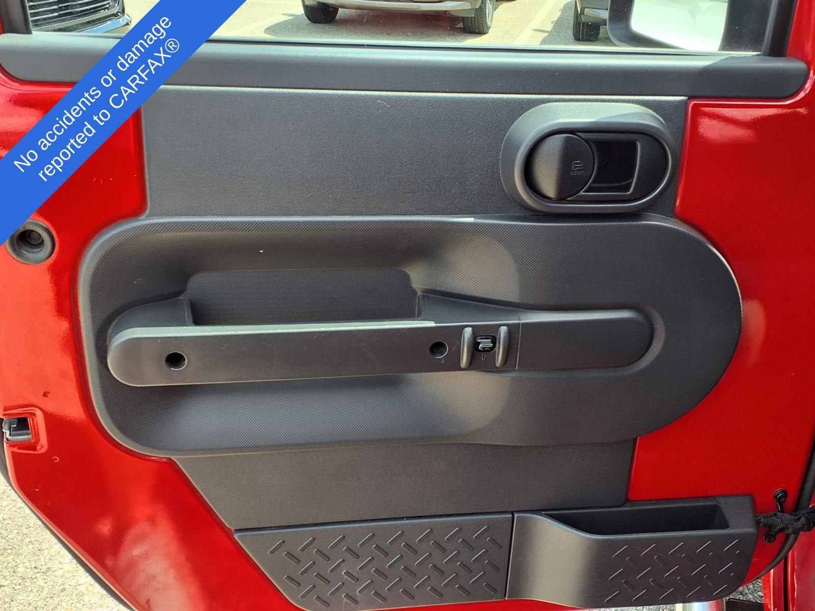 Thumbnail: 2010 Jeep Wrangler - 14