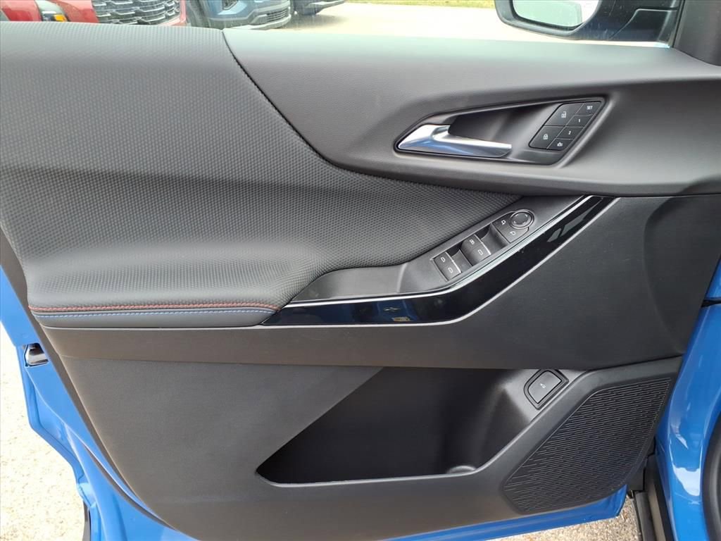 Thumbnail: 2026 Chevrolet Equinox - 12