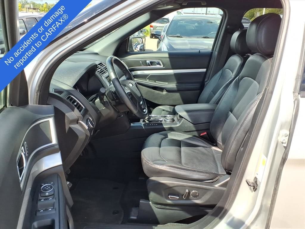 Thumbnail: 2017 Ford Explorer - 17