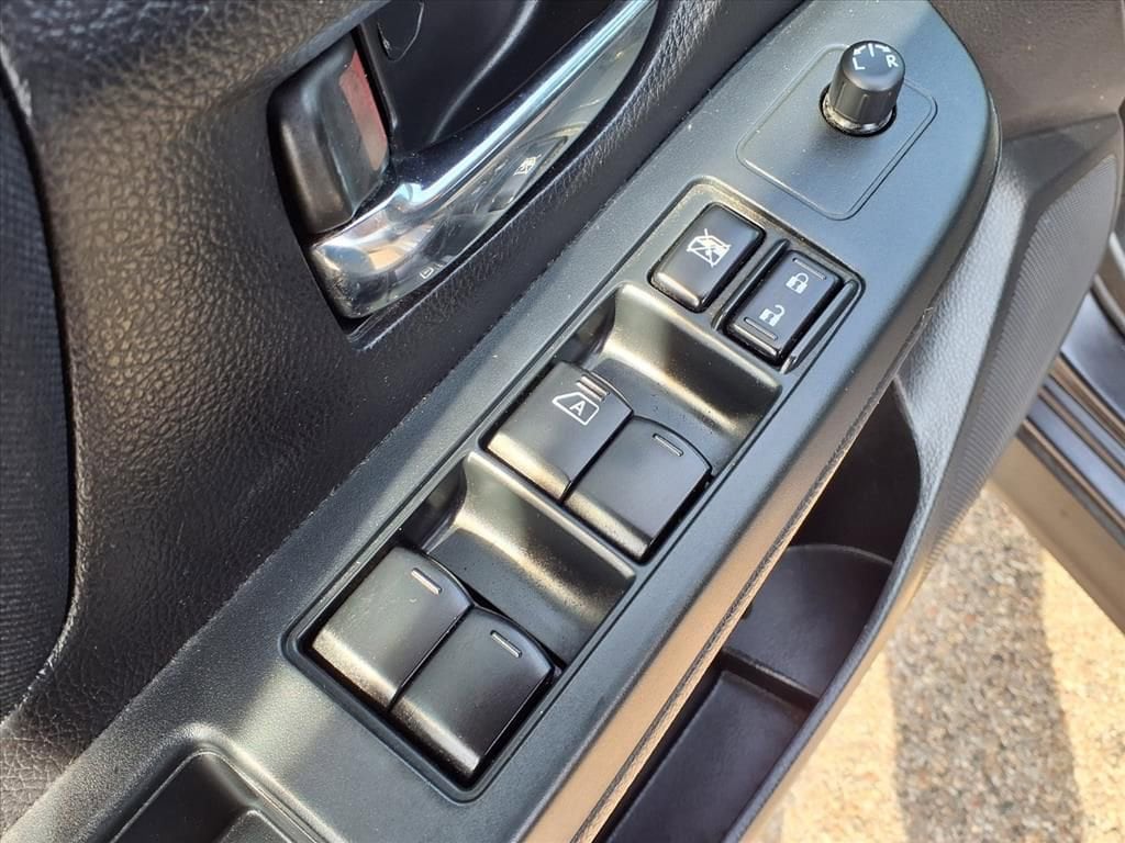 Thumbnail: 2014 Subaru XV Crosstrek - 15