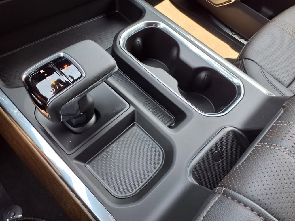 Thumbnail: 2026 Chevrolet Silverado 1500 - 18