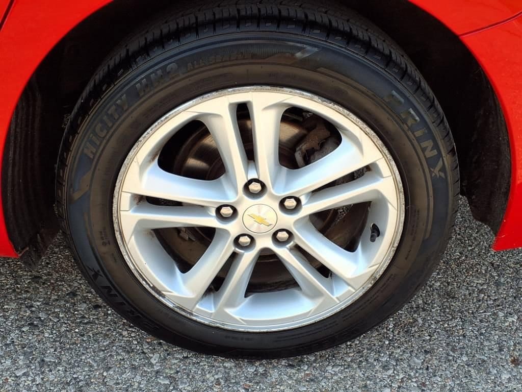 Thumbnail: 2016 Chevrolet Cruze - 9