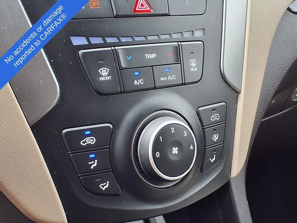 Thumbnail: 2017 Hyundai Santa Fe - 25