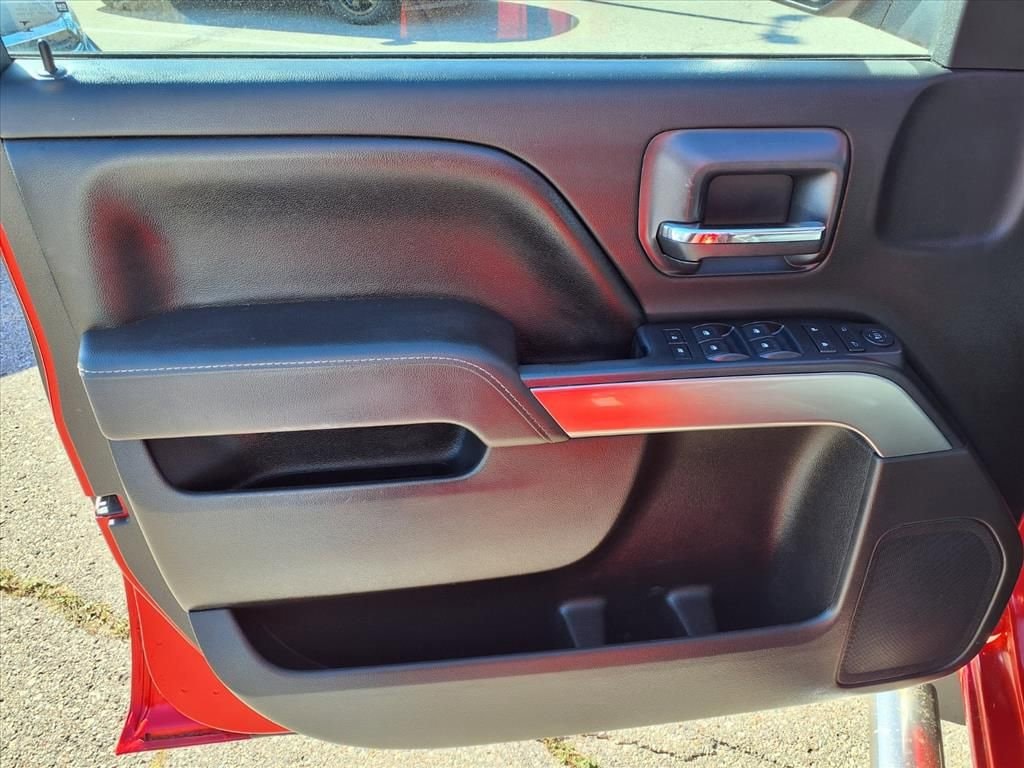 Thumbnail: 2016 Chevrolet Silverado 1500 - 14