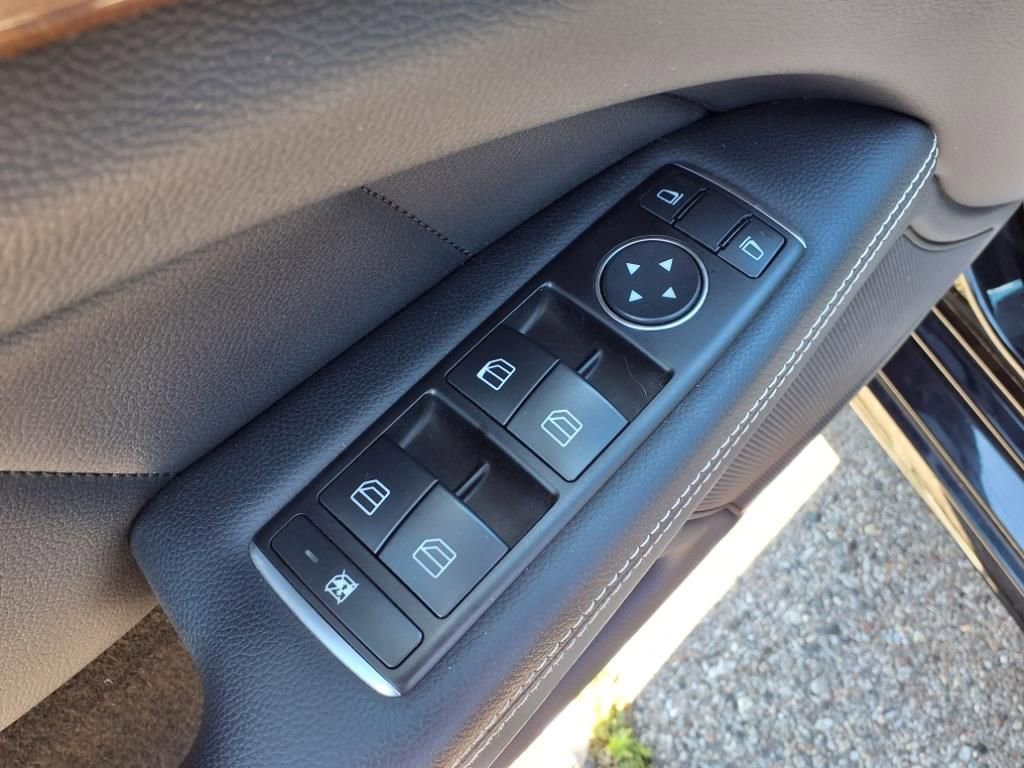 Thumbnail: 2014 Mercedes-Benz CLS - 15