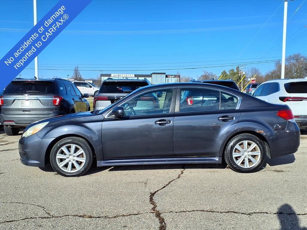 Thumbnail: 2010 Subaru Legacy - 8