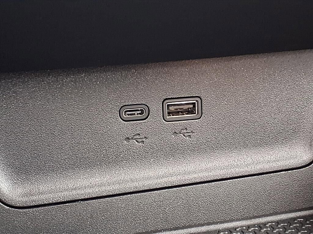 Thumbnail: 2026 Chevrolet Equinox - 23