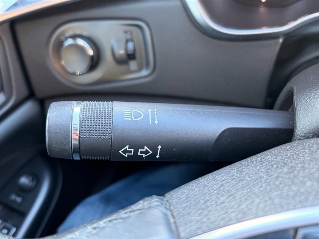 Thumbnail: 2015 Cadillac SRX - 20