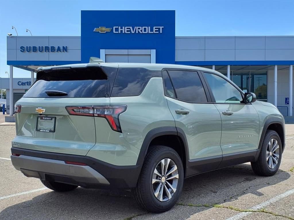 Thumbnail: 2026 Chevrolet Equinox - 4