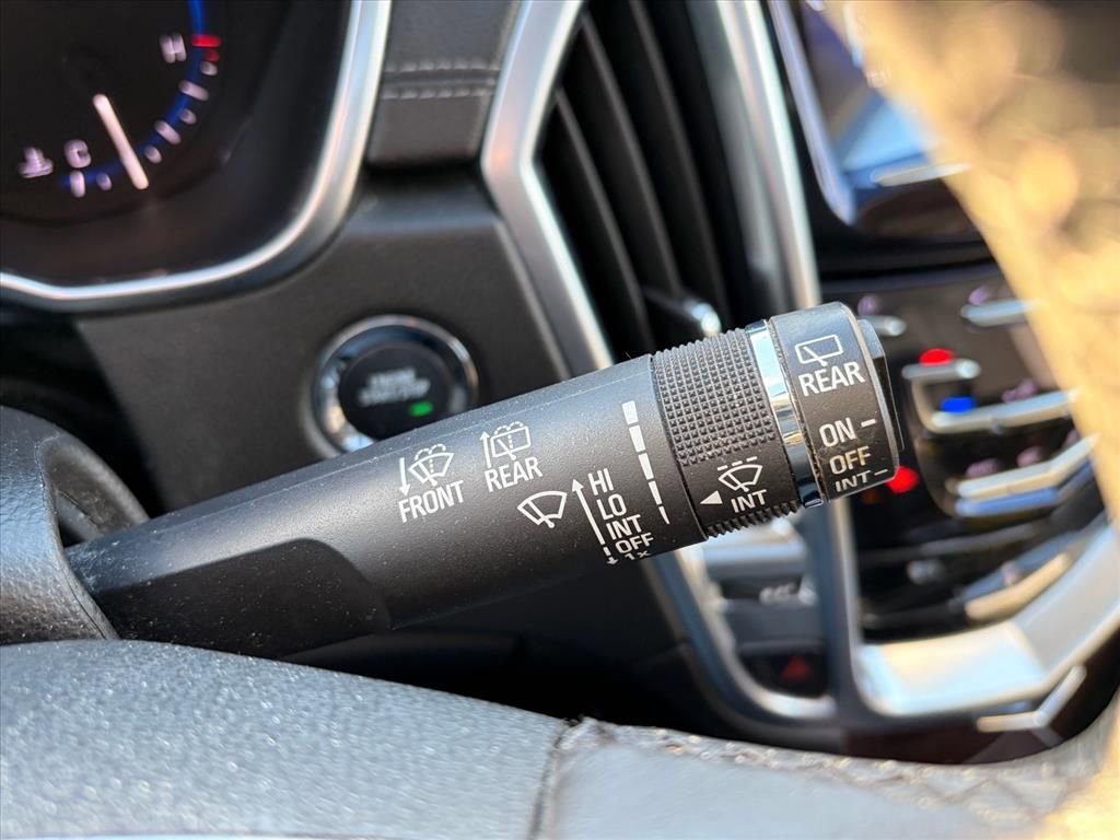 Thumbnail: 2015 Cadillac SRX - 19