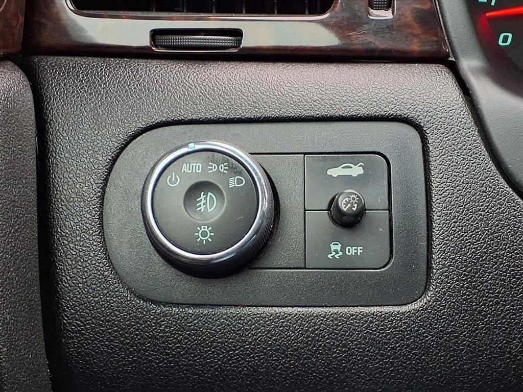 Thumbnail: 2012 Chevrolet Impala - 26