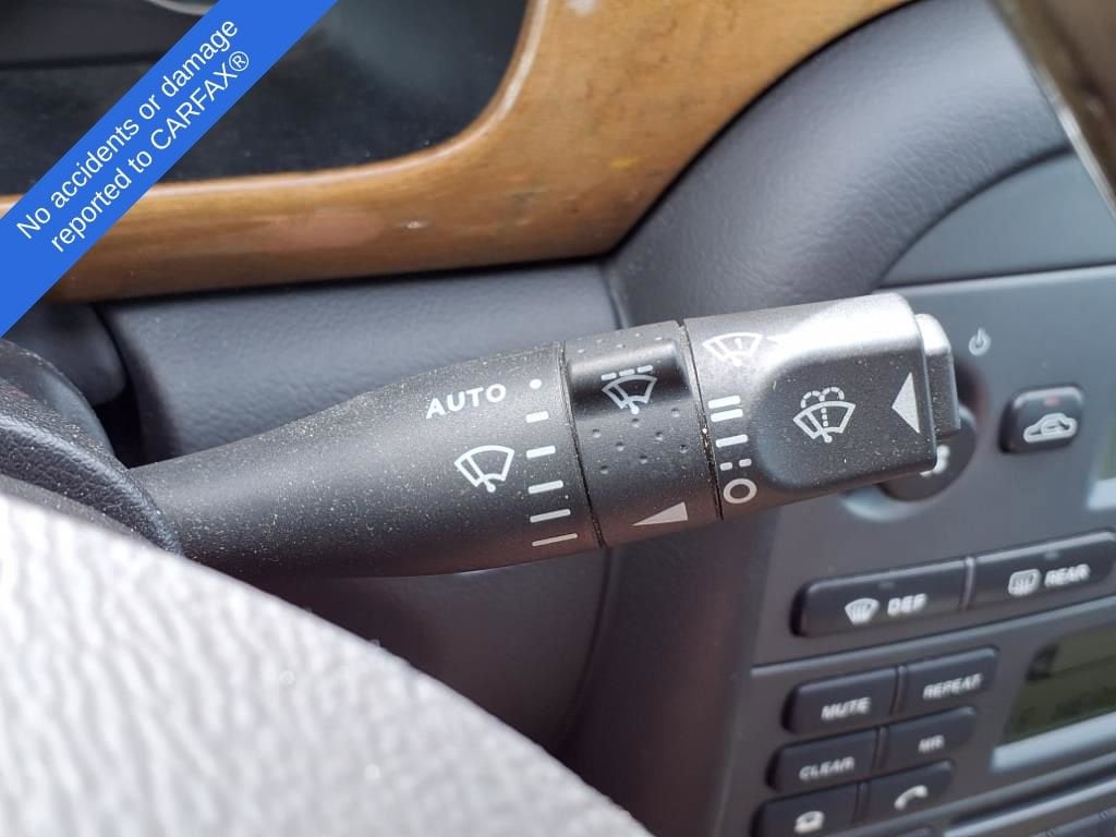Thumbnail: 2003 Jaguar X-Type - 20