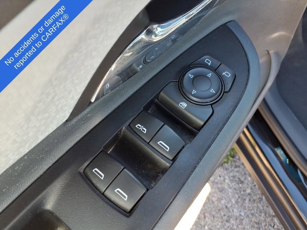 Thumbnail: 2019 Chevrolet Bolt EV - 16