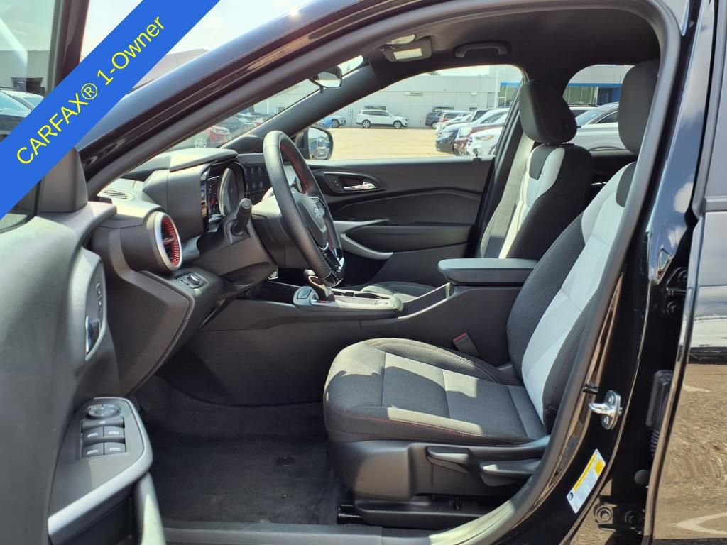Thumbnail: 2024 Chevrolet Trax - 18
