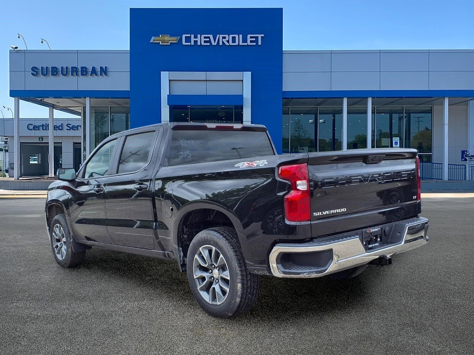Thumbnail: 2026 Chevrolet Silverado 1500 - 6