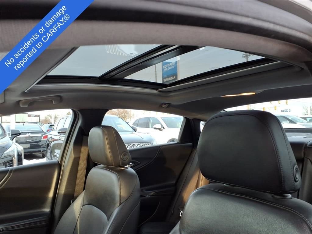 Thumbnail: 2017 Chevrolet Malibu - 19