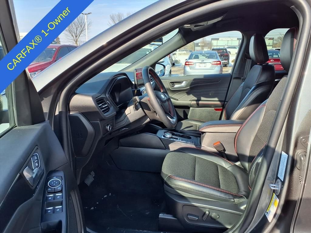 Thumbnail: 2025 Ford Escape - 19