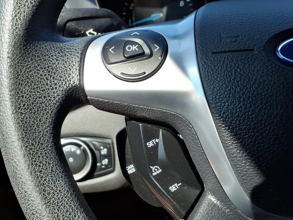 Thumbnail: 2016 Ford Escape - 27