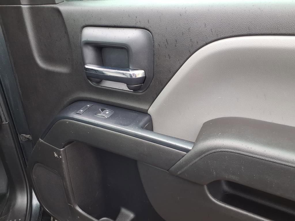 Thumbnail: 2018 Chevrolet Silverado 1500 - 15