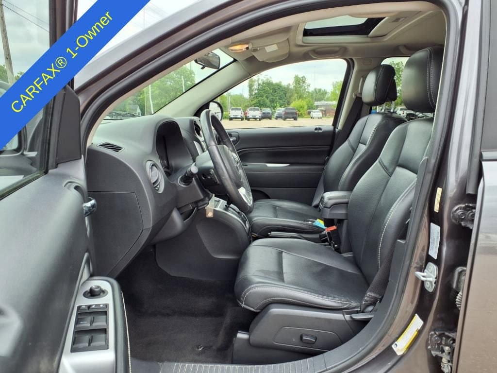 Thumbnail: 2015 Jeep Compass - 17