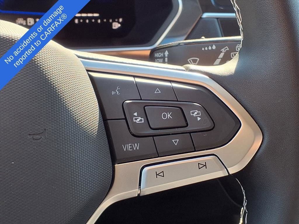 Thumbnail: 2022 Volkswagen Tiguan - 27