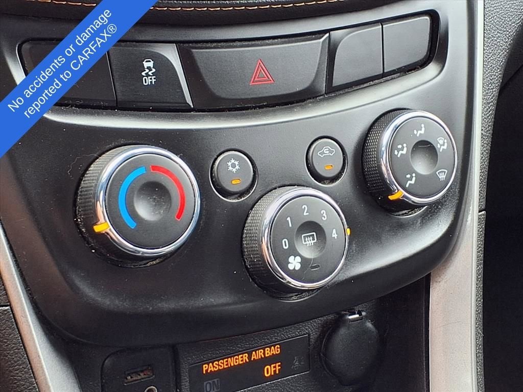 Thumbnail: 2019 Chevrolet Trax - 25