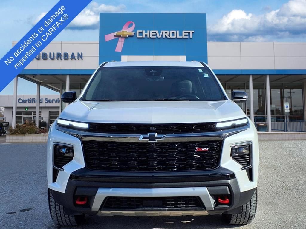 Thumbnail: 2024 Chevrolet Traverse - 2