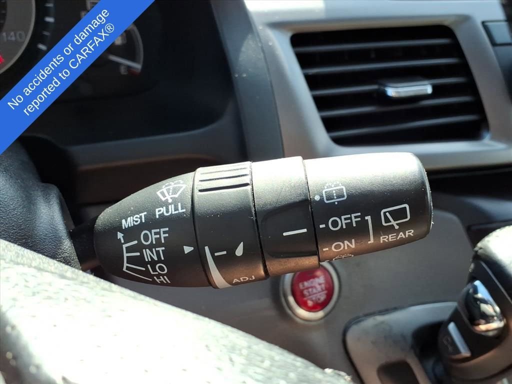 Thumbnail: 2015 Honda Odyssey - 20