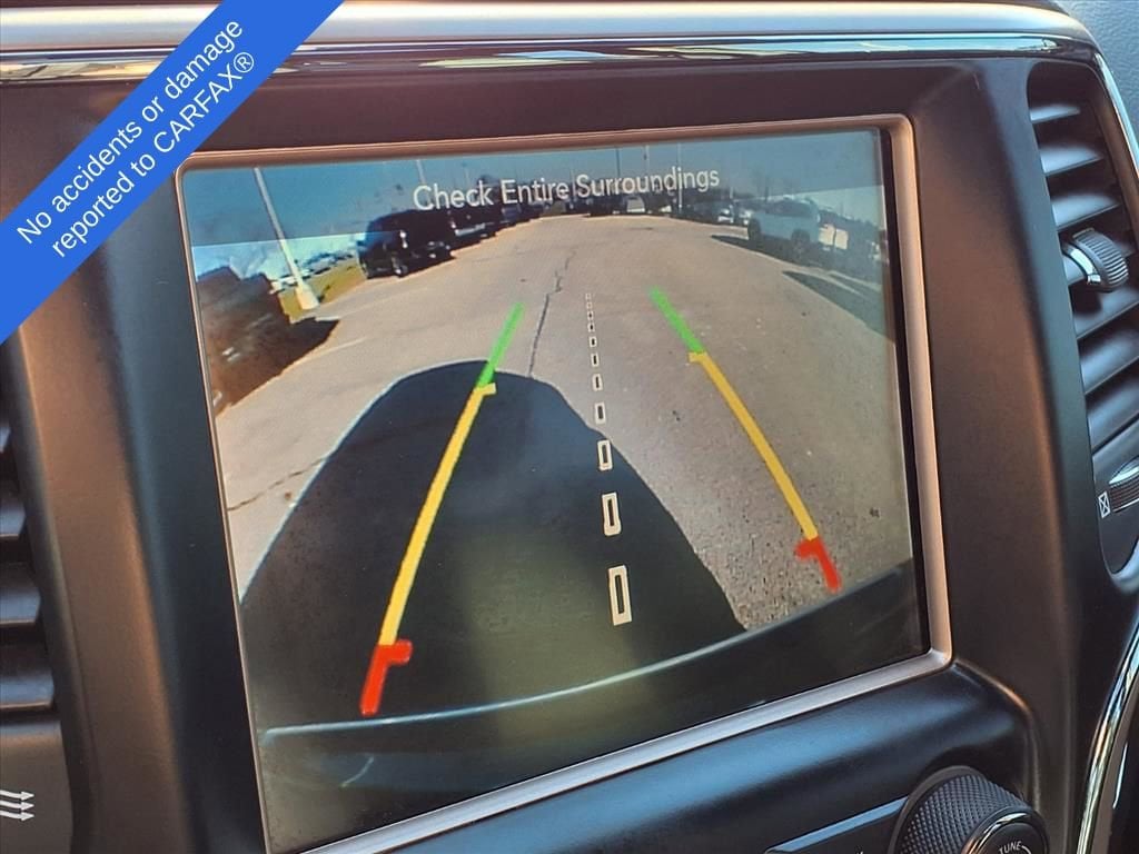 Thumbnail: 2017 Jeep Grand Cherokee - 23