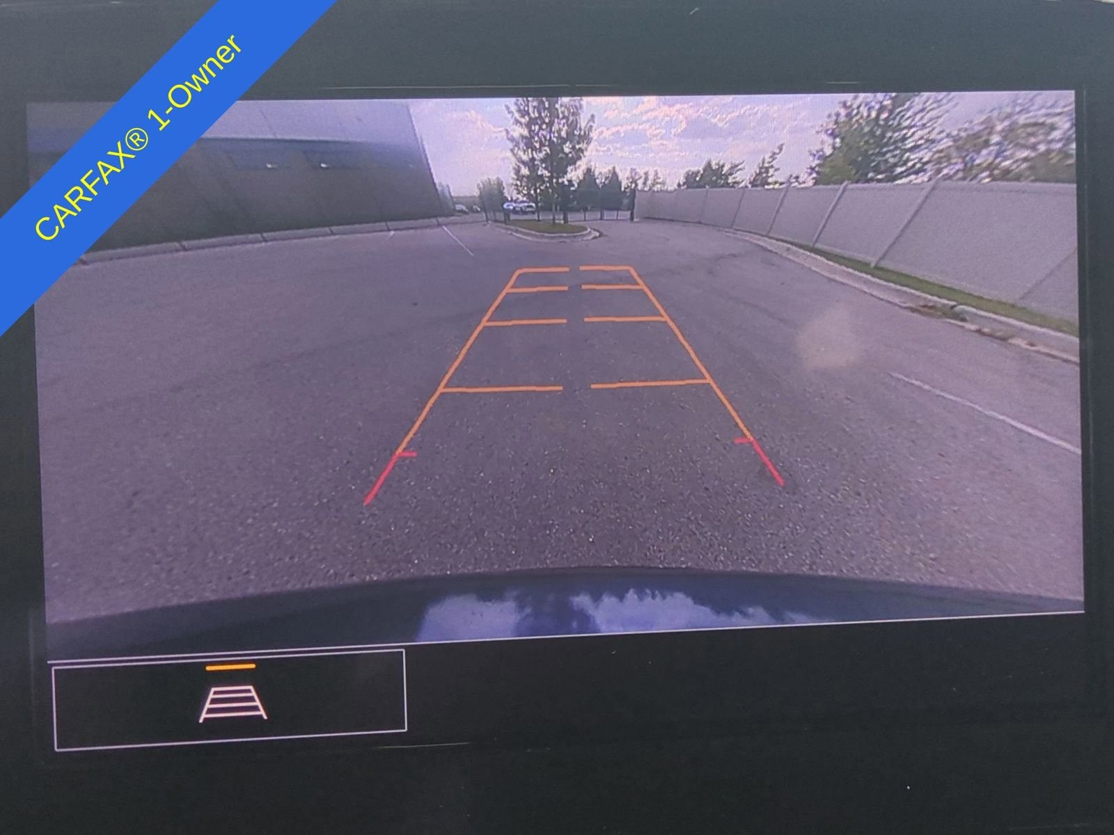 Thumbnail: 2023 Chevrolet Traverse - 29