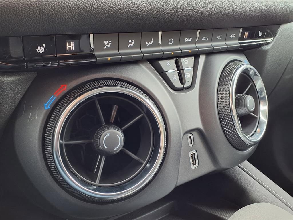 Thumbnail: 2026 Chevrolet Blazer - 22