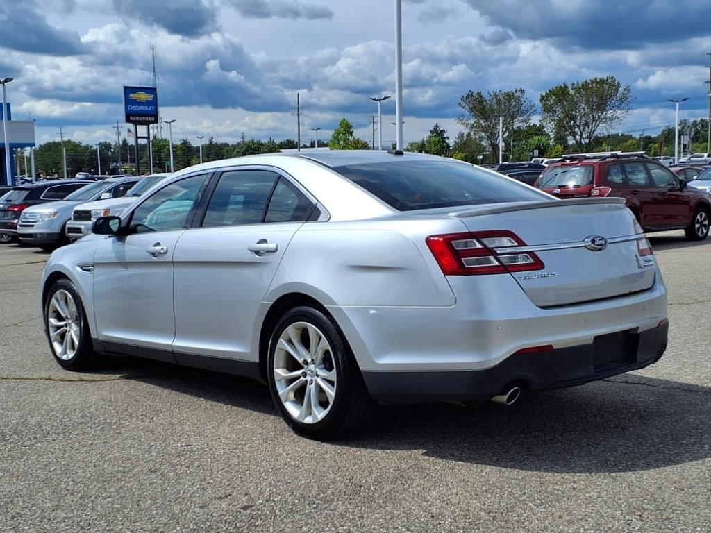 Thumbnail: 2013 Ford Taurus - 7