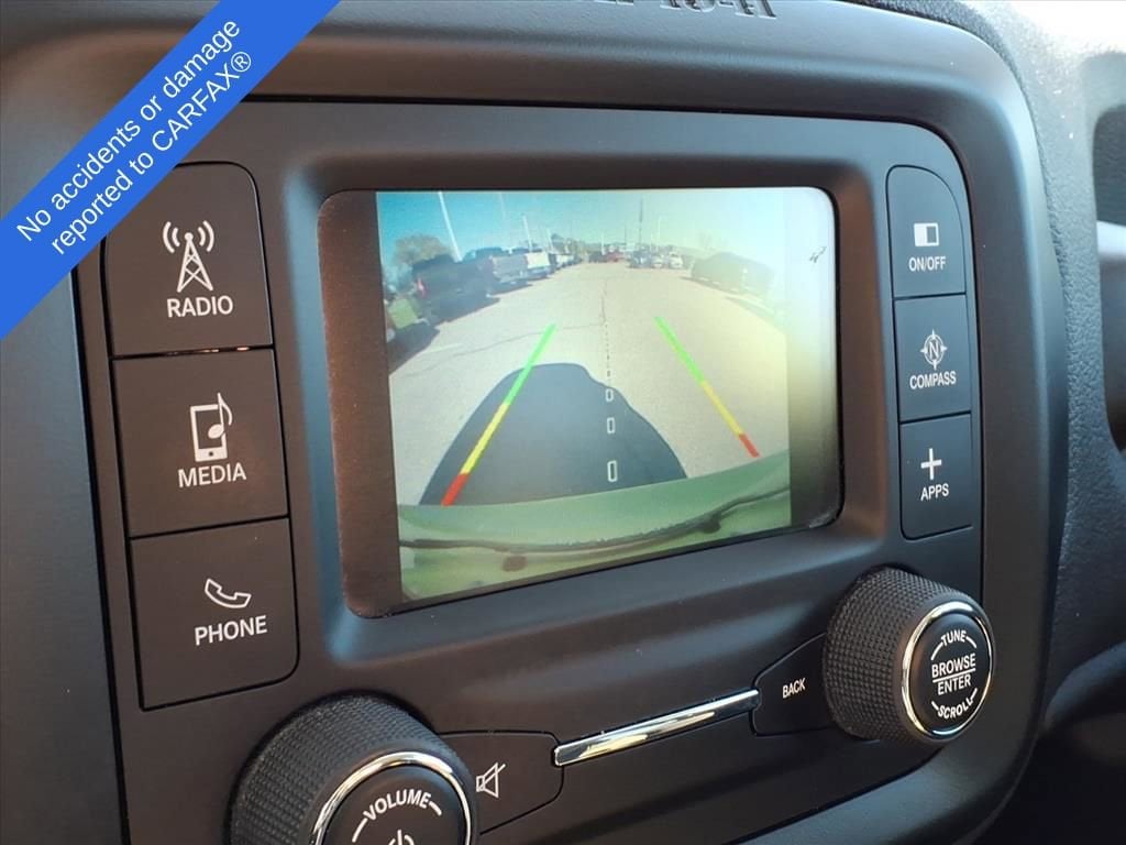 Thumbnail: 2017 Jeep Renegade - 20