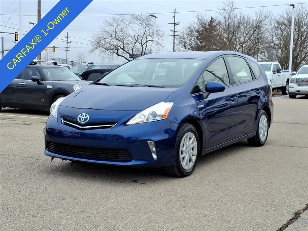 2014 Toyota Prius v Two -
                  Ann Arbor, MI