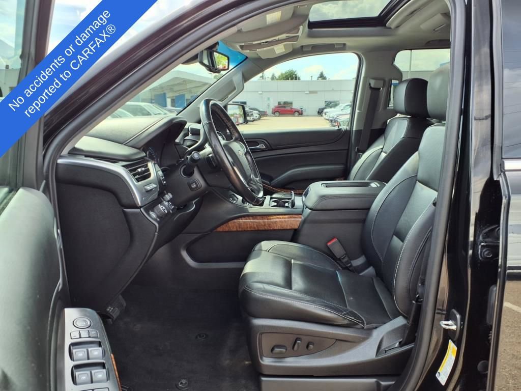 Thumbnail: 2018 Chevrolet Suburban - 21