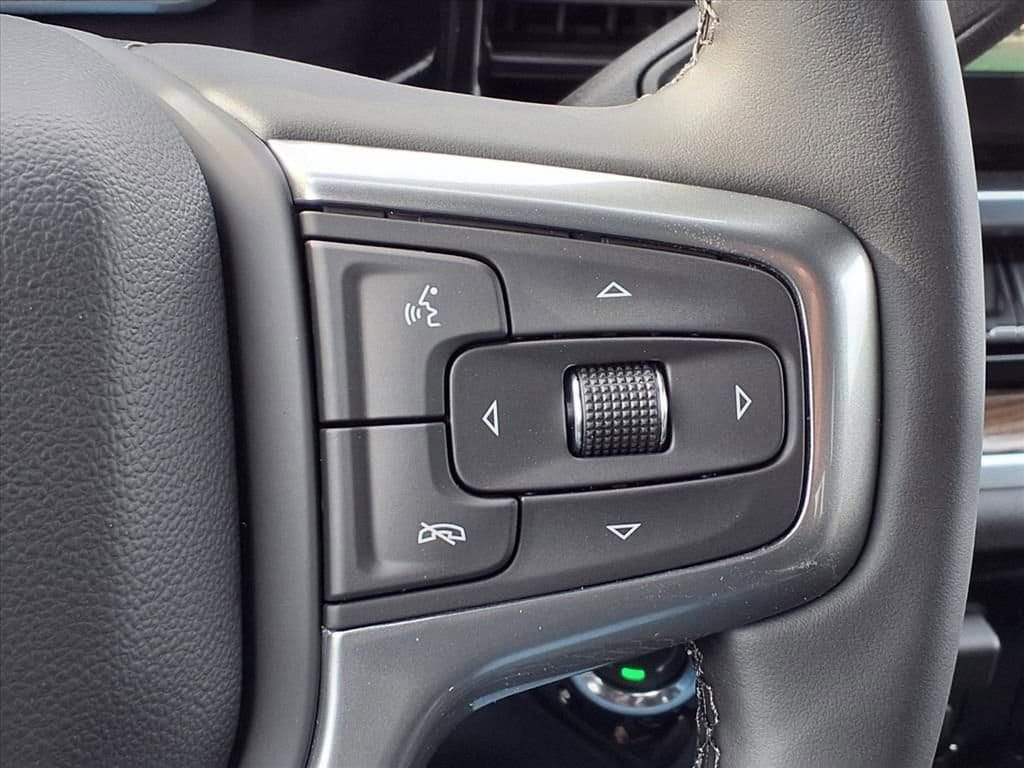 Thumbnail: 2026 Chevrolet Silverado 1500 - 22