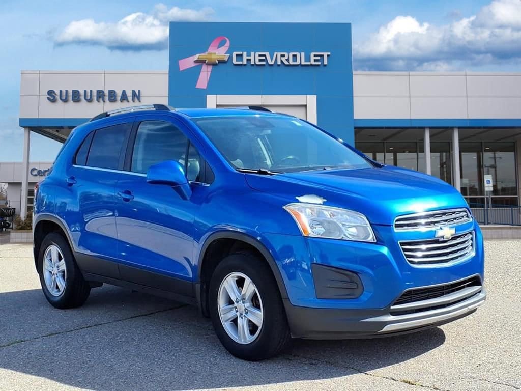 Thumbnail: 2016 Chevrolet Trax - 3