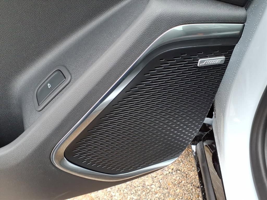 Thumbnail: 2026 Chevrolet Traverse - 13